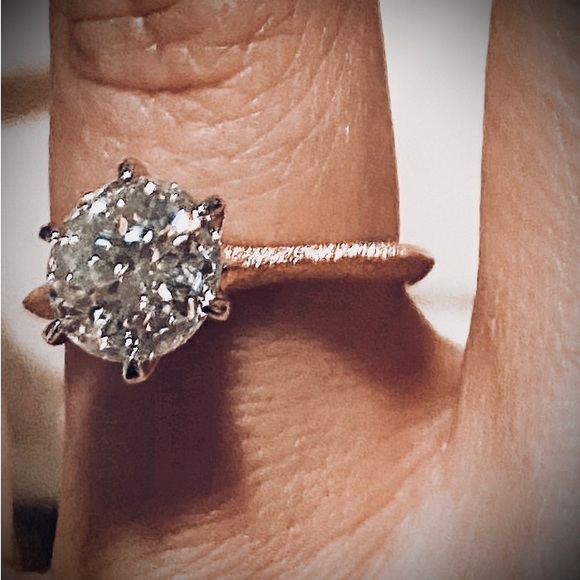 Custom Tiffany style solitaire ring- stardust finish - Picture 4 of 7